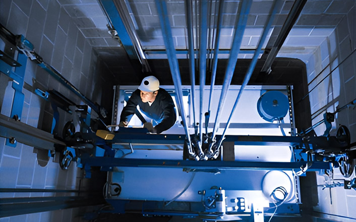 تركيب المصاعد